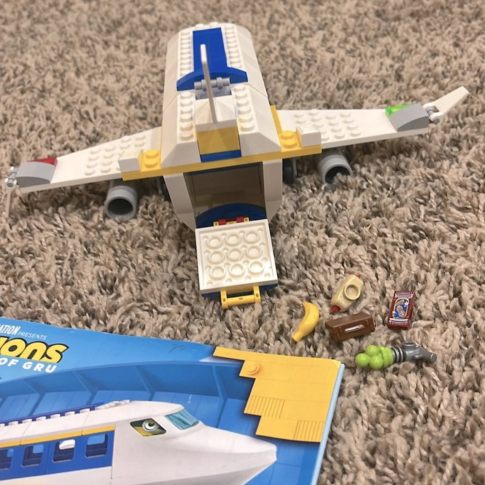 LEGO MINIONS Set 75547 - Picture 3 of 3